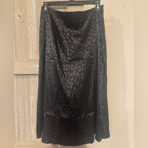 Women’s medium midi skirt never worn